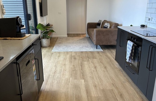 Woodbridge Cabin | Spring Special $175/night - September & October! Book Now to enjoy Tassie spring