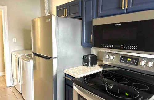 Evansville Apartment | Spring Street Suites