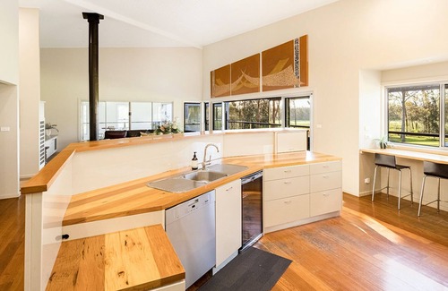 Shoalhaven City Council House | Springbank House - by Latitude South Coast