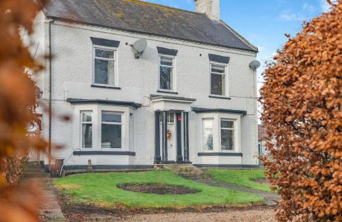 Buckton House | Springdale Farmhouse