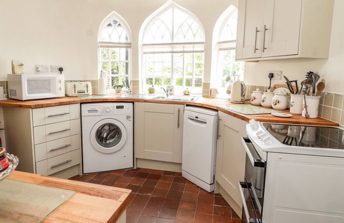 Cymau Cottage | SPRINGFIELD COTTAGE, character holiday cottage in Marford