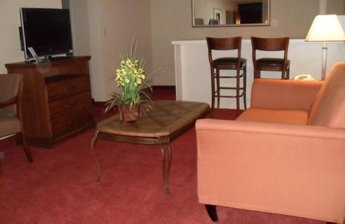 Springfield Hotel | Springfield Inn TN