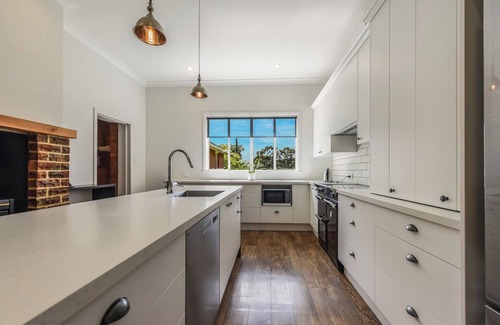 Blenheim House | Springfields Homestead - Rapaura Holiday Home