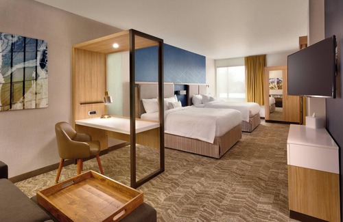 Coralville Hotel | SpringHill Suites by Marriott Coralville