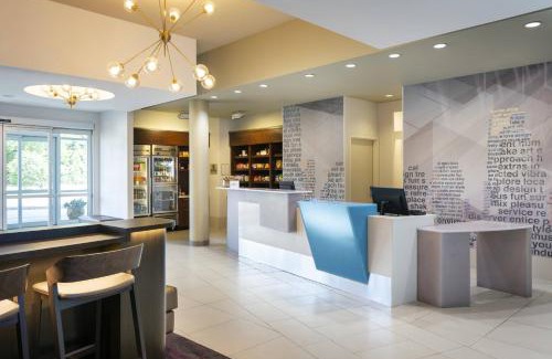 Ridley Park Hotel | SpringHill Suites by Marriott Philadelphia Airport/Ridley Park