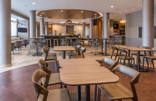 Huntsville Hotel | SpringHill Suites by Marriott Huntsville Downtown