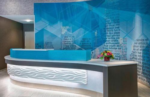 Westown Hotel | SpringHill Suites by Marriott Milwaukee Downtown