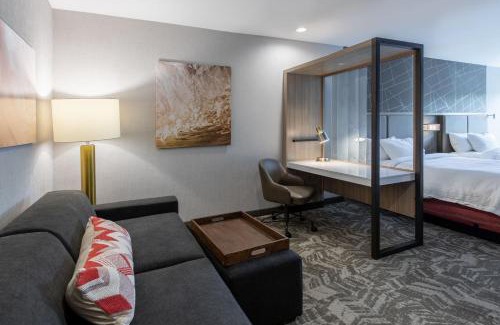 Bermuda Hotel | SpringHill Suites by Marriott Chester