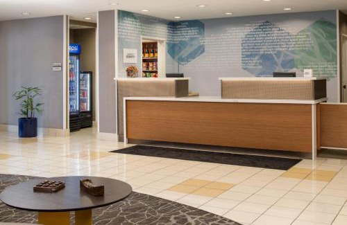 Medford Hotel | SpringHill Suites by Marriott Medford
