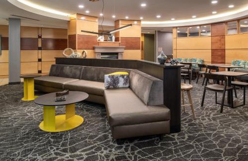 Medford Hotel | SpringHill Suites by Marriott Medford
