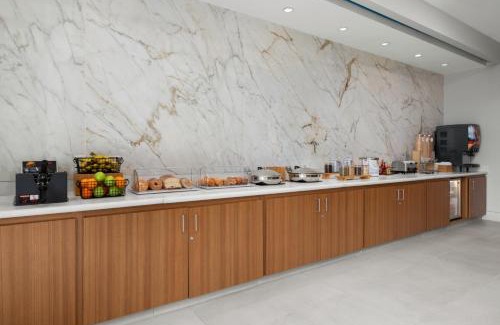 Irvine Business Complex Hotel | SpringHill Suites Irvine John Wayne Airport/Orange County