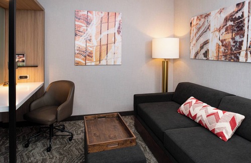 Winnetonka Hotel | SPRINGHILL SUITES KANSAS CITY NORTHEAST