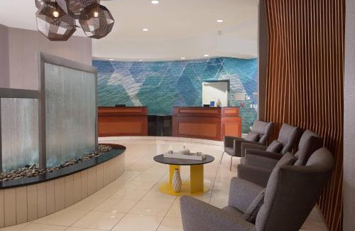 Airport North Hotel | SpringHill Suites Orlando Airport