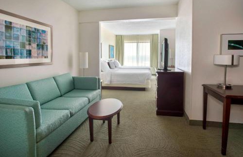 Plymouth Meeting Hotel | SpringHill Suites Philadelphia Plymouth Meeting