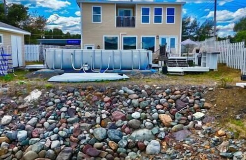 Lewisporte House | Springhouse Oasis Ocean View 4 Bedroom/4 Bath