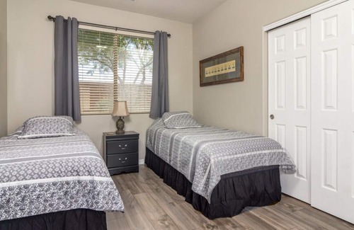 Mesquite Condo | Springs Bird House by J and Amy BL991376
