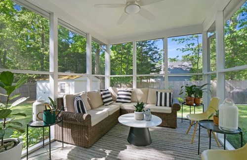 Clearwater Beach House | Springs Charming Capehouse