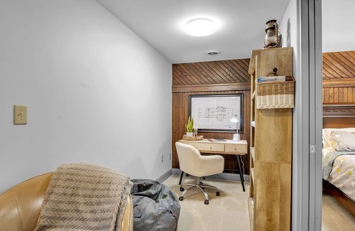 Springville Apartment | Springville Depot Inn - Suite with Private Yard!