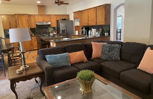 Springville House | Springville Villa Paradiso