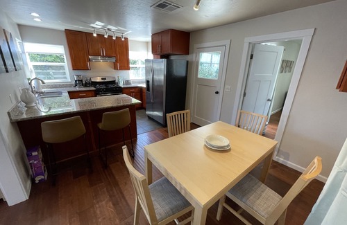 Eureka House | Spruce Cottage Bright 3 Bedroom 2 Bath near Henderson Center. Master suite.