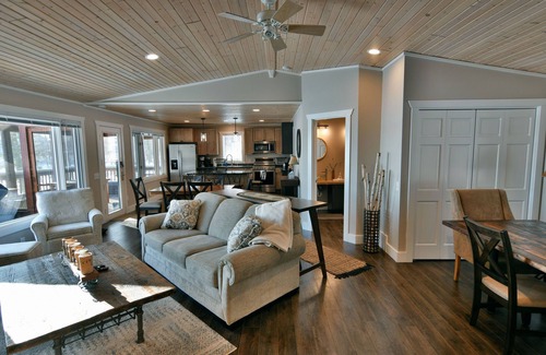 Hayward House | Spruce Haven on Round Lake - Summer 2025 weeks available