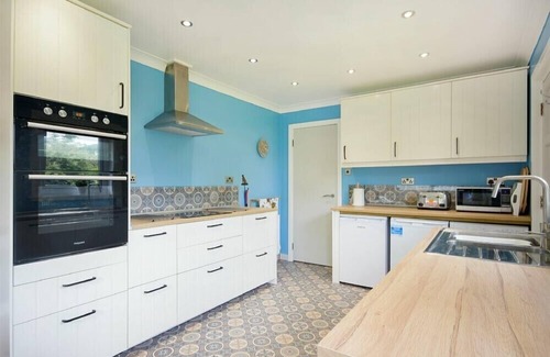Embleton Cottage | SPUGGIES REST, pet friendly, with open fire in Embleton