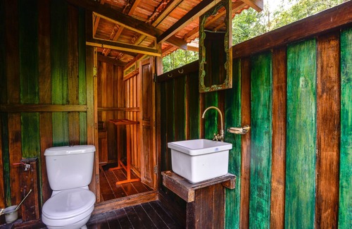 Pantai Cabin | Spyder Hill