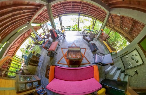 Pantai Cabin | Spyder Hill