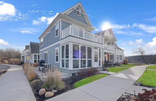 Ottawa House | Spyglass Inn