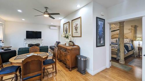 Sequim House | Sq Sequim Sunrise Apartment