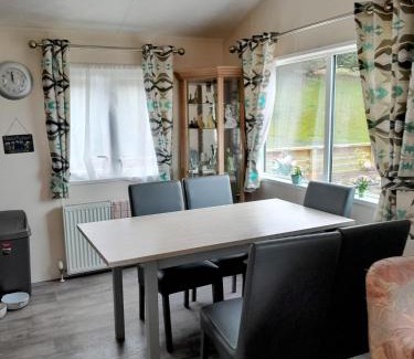 Girvan House | Sqirl vew