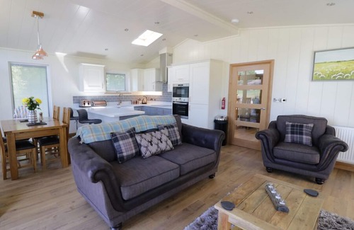 Gargrave Cottage | SQUIRREL LODGE, family friendly, luxury holiday cottage in Gargrave