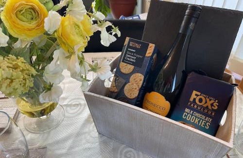 Fangfoss House | Squirrel Lodge Slps 4 - Close to York - Parking