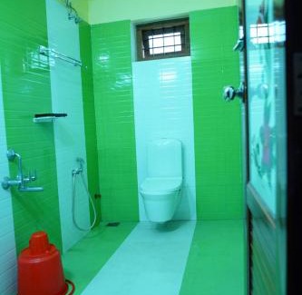 Guruvayur House | Sree Nandhavanam Homestay