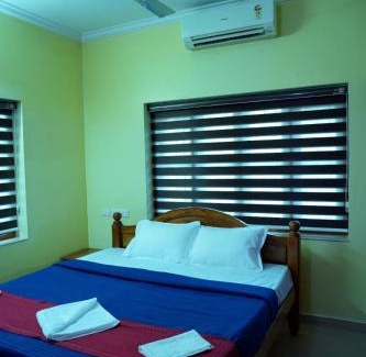 Guruvayur House | Sree Nandhavanam Homestay