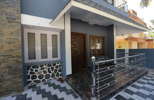 Kazhakuttam House | Sreekaryam luxury stay