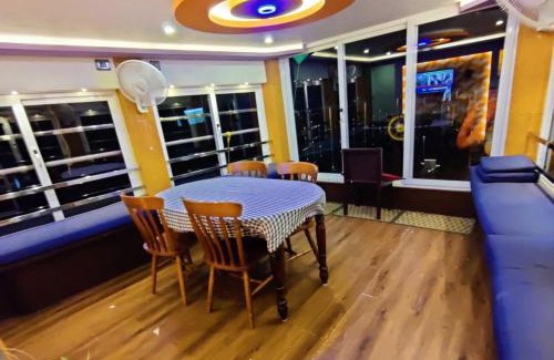 Alappuzha Boat Rental | Sreepadam Houseboat