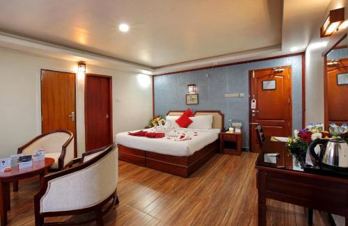 Kulanada Hotel | SREEVALSAM RESIDENCY Kulanada