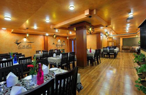 Kulanada Hotel | SREEVALSAM RESIDENCY Kulanada
