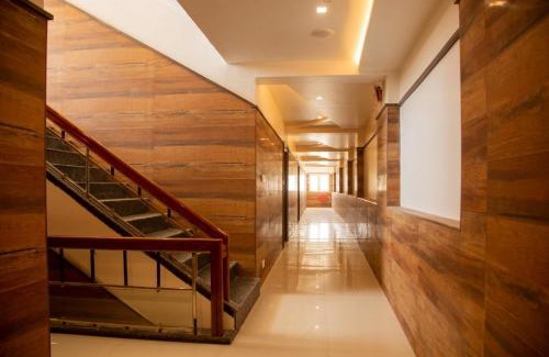 Kumbakonam Hotel | sri balaji grand hotel