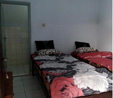 Argosari House | Sri Dewi Homestay