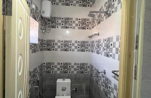 Kanipakam Hotel | SRI HARI RESIDENCy
