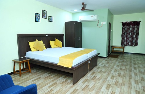 Chirala Cabin | Sri sapthagiri lodge