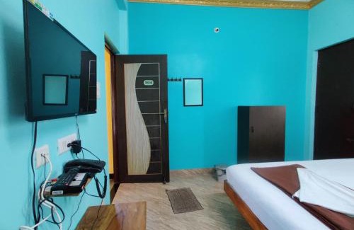 Ganapathichettikulam Hotel | Sri Vally Residency