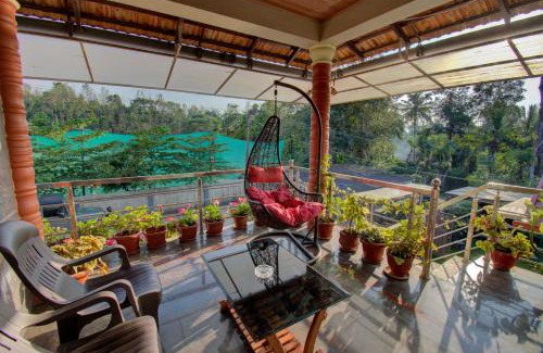 Maragodu House | Srinikethana Home Stay with Swimming Pool