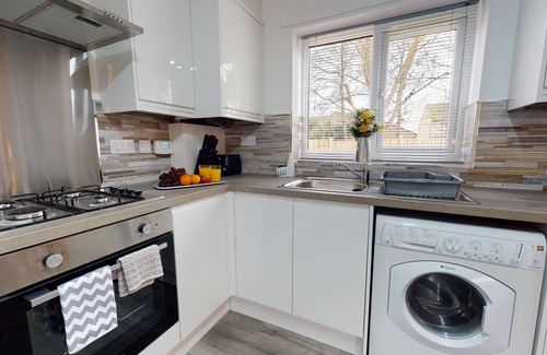 Peterborough Apartment | SRK- Secure Brand New Luxury Green View Lodge