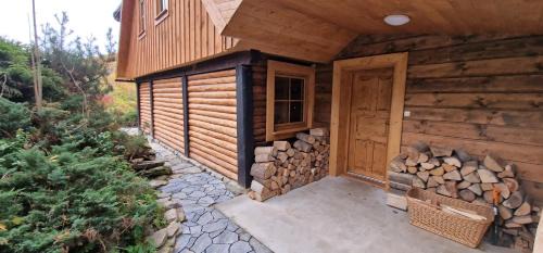 Hermanovice House | Srubová Chata Tis