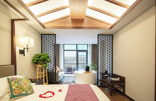 Downtown Shanghai Hotel | SSAW Boutique Shanghai South Xuhui RiYueGuang