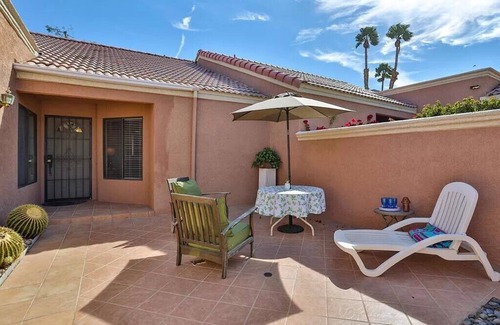 Palm Desert Condo | SSR #2 - Sampson “Suite” Retreat
