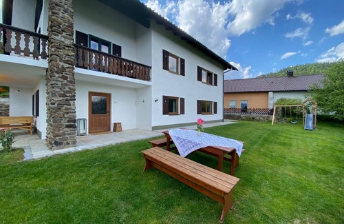 Rabenstein Apartment | "Stüberl" Apartment with Terrace